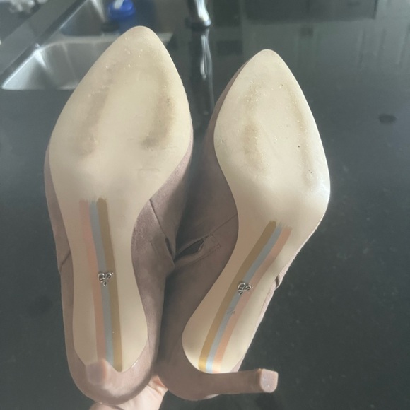 Sam Edelman Suede Booties Gently Worn Size 7.5 - Picture 4 of 4